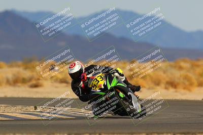 media/Feb-27-2022-CVMA (Sun) [[a3977b6969]]/Race 15 Amateur Supersport Middleweight/